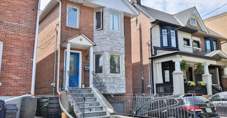 (Bsmt)-143 Gamble Avenue, Toronto, ON, M4J 2P2