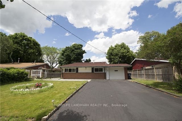 24 Highbrook Drive, Toronto, ON, M1P 3L3