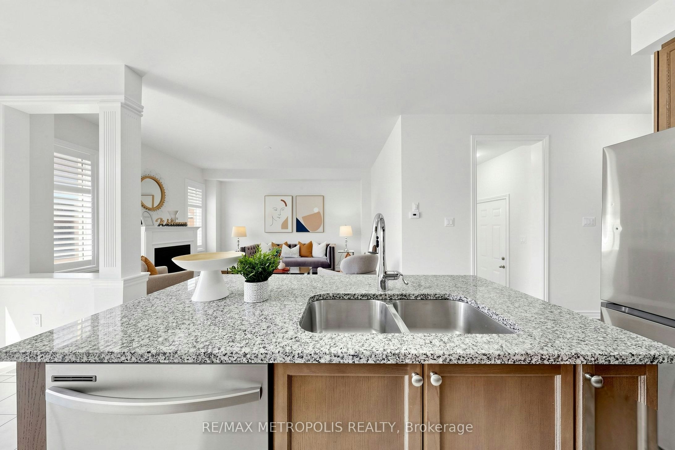 9 Caton Lane, Ajax, ON, L1T 0P8 - 19