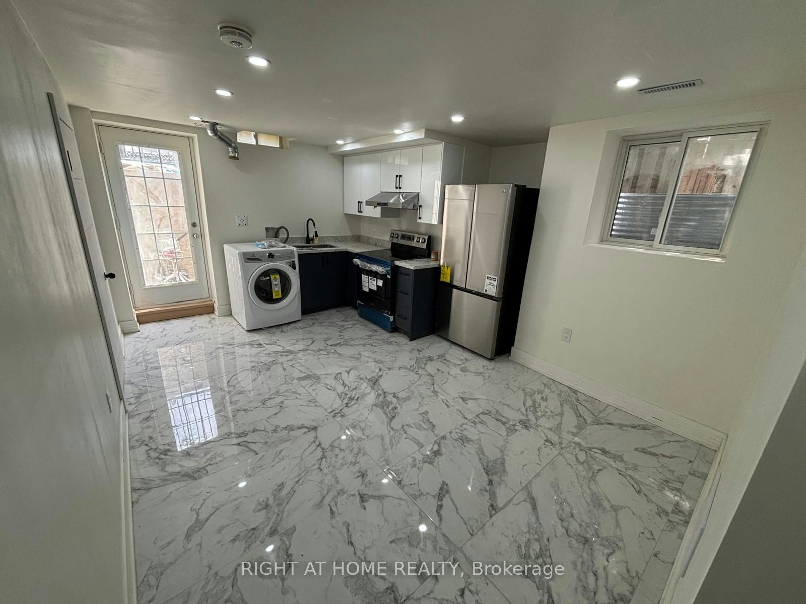 Basement-31 Orleans Drive, Toronto, ON, M1C 4T1 - 10