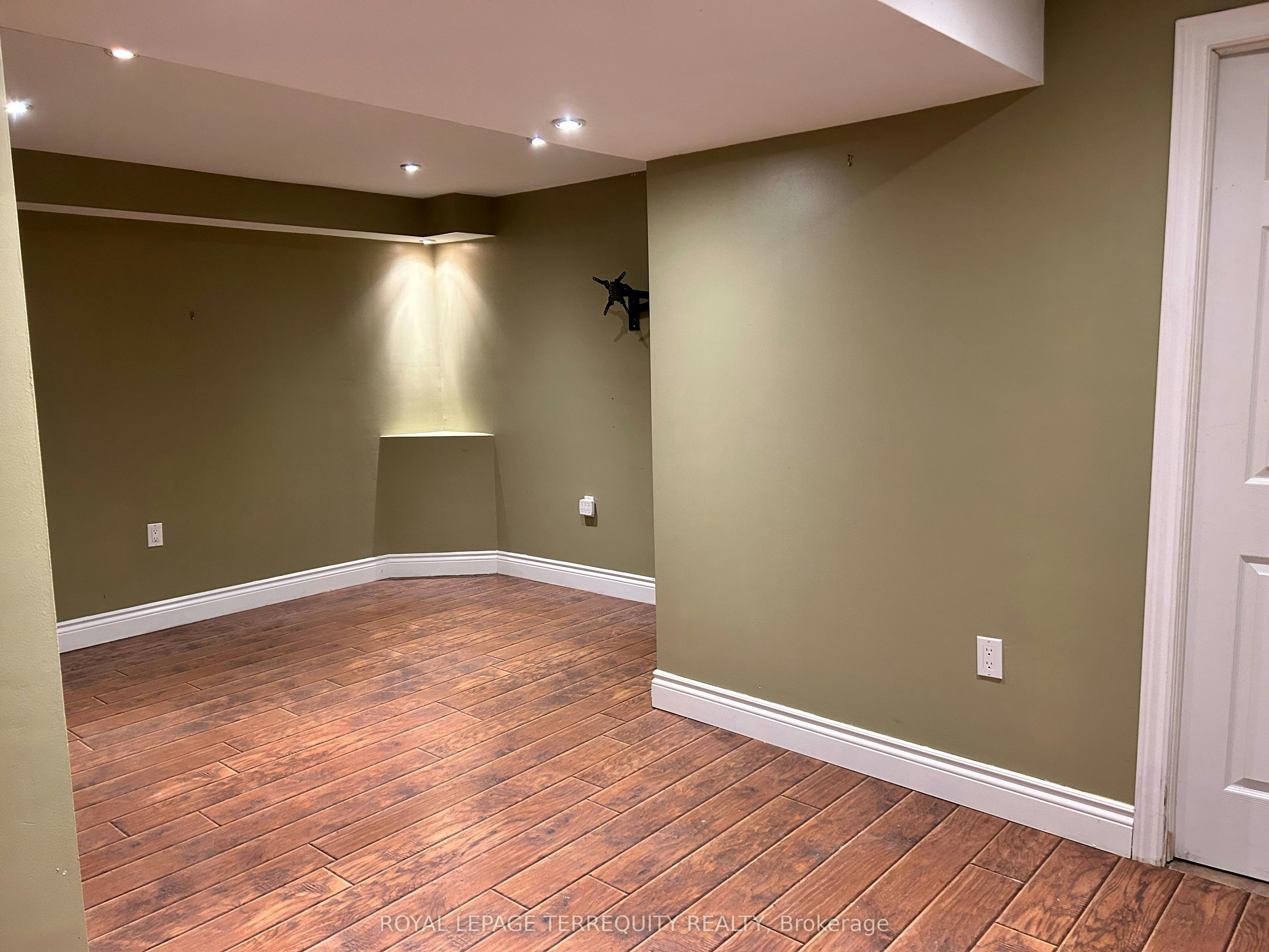 129 Trewin Lane, Clarington, ON, L1C 4X3 - 14