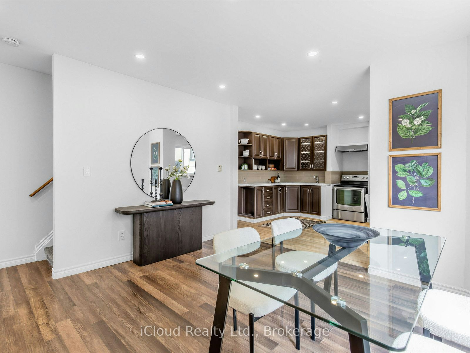1303 Woodbine Avenue, Toronto, ON, M4C 4E8 - 10