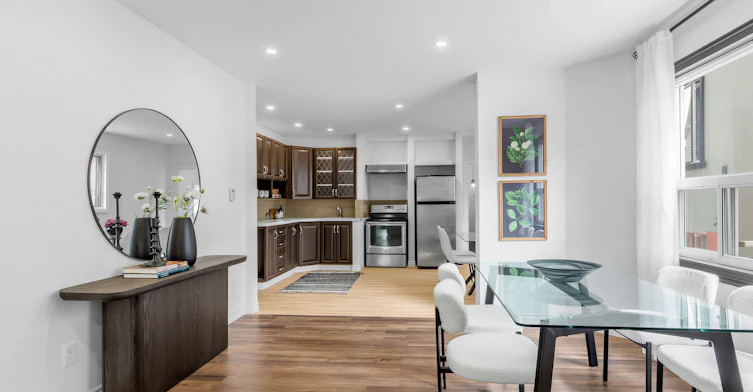 1303 Woodbine Avenue, Toronto, ON, M4C 4E8 - 11