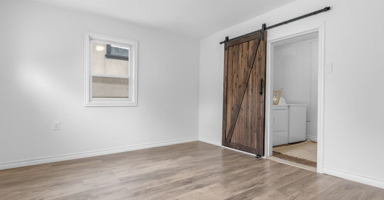 1303 Woodbine Avenue, Toronto, ON, M4C 4E8 - 26