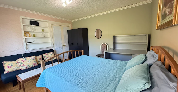 Main Floor Unit-17 Wishing Well Drive, Toronto, ON, M1T 1H9 - 3