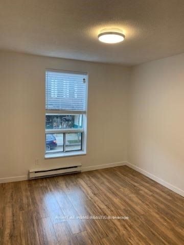 3-751 Queen Street E, Toronto, ON, M4M 1H3 - 4
