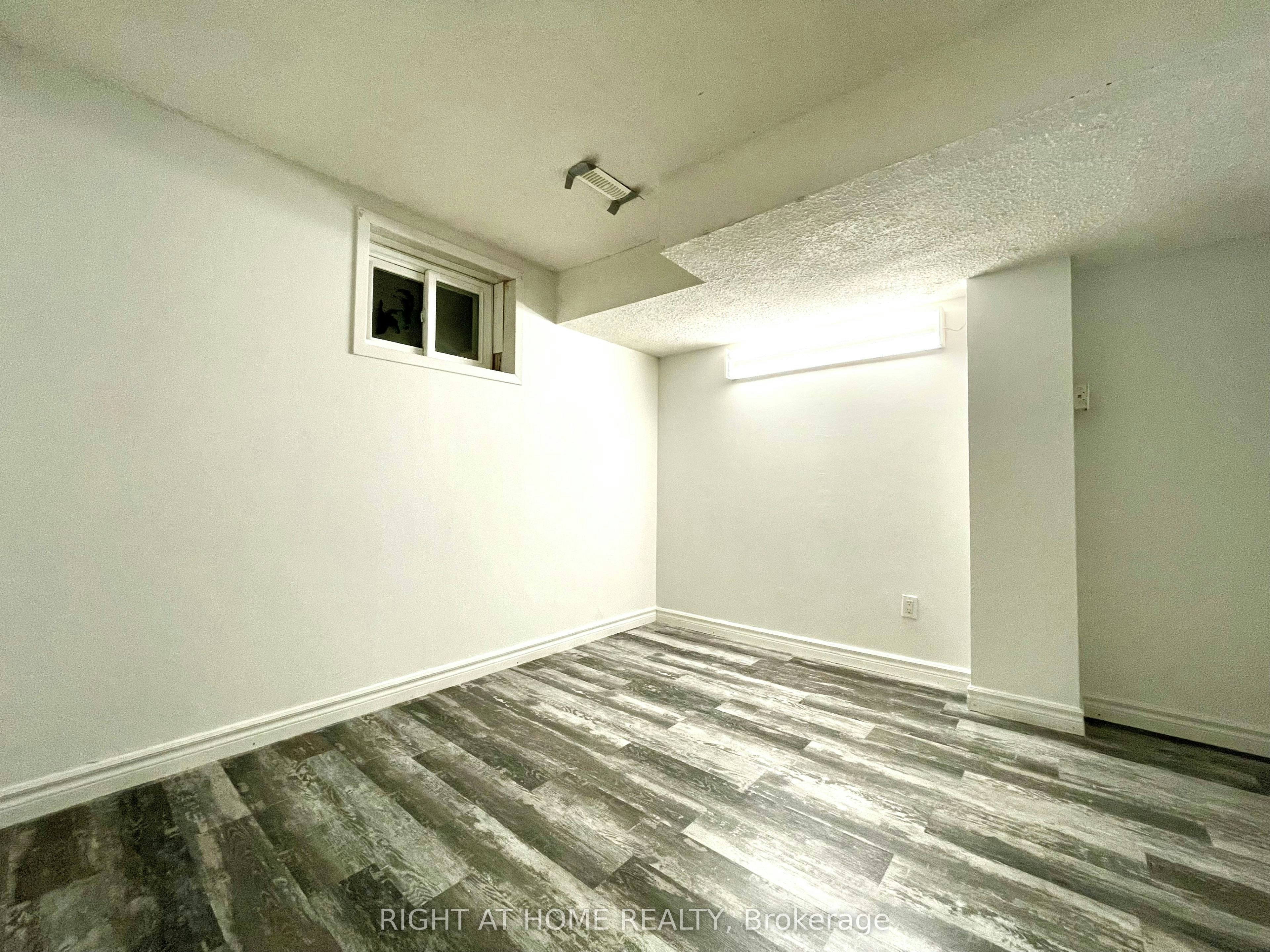 B-108 Littleleaf Drive, Toronto, ON, M1B 1Z2 - 9