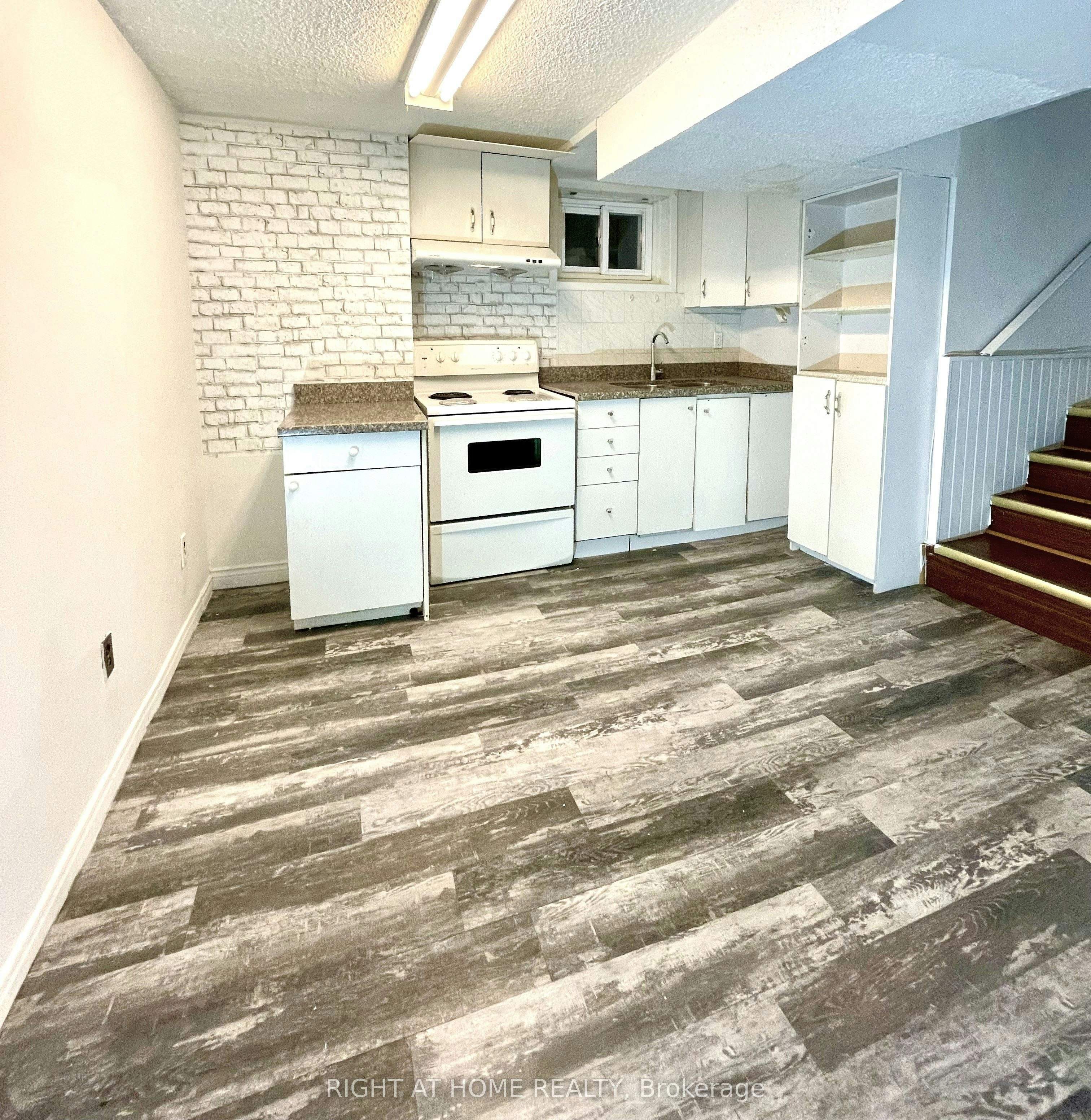 B-108 Littleleaf Drive, Toronto, ON, M1B 1Z2 - 3