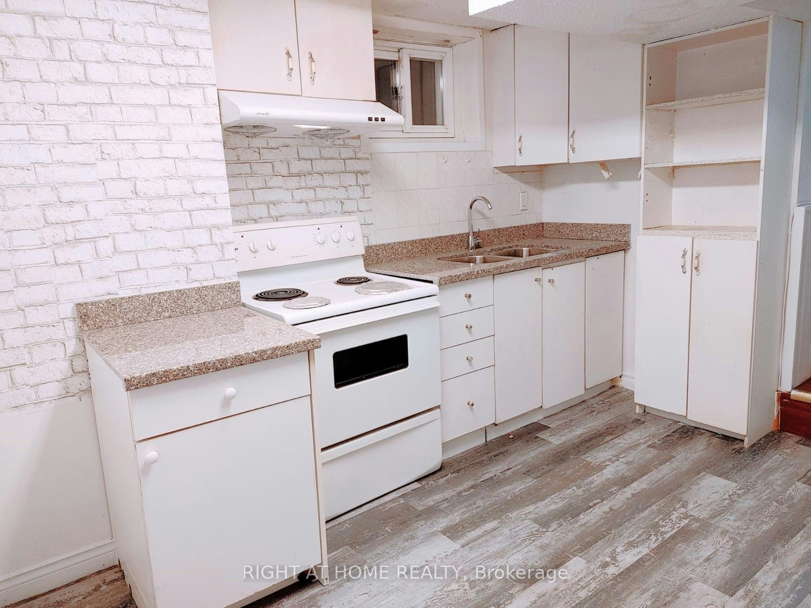 B-108 Littleleaf Drive, Toronto, ON, M1B 1Z2