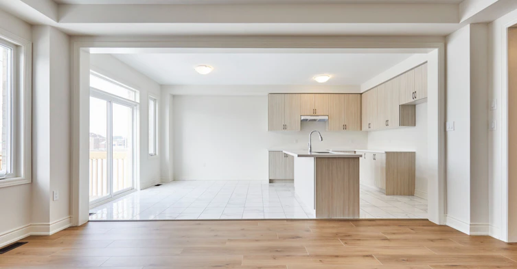 Upper Level-2122 Cayenne Street, Oshawa, ON, L1L 0W8 - 11