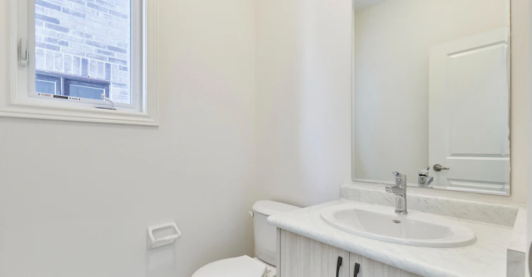 Upper Level-2122 Cayenne Street, Oshawa, ON, L1L 0W8 - 5
