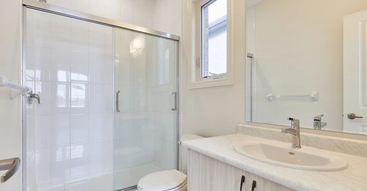 Upper Level-2122 Cayenne Street, Oshawa, ON, L1L 0W8 - 23