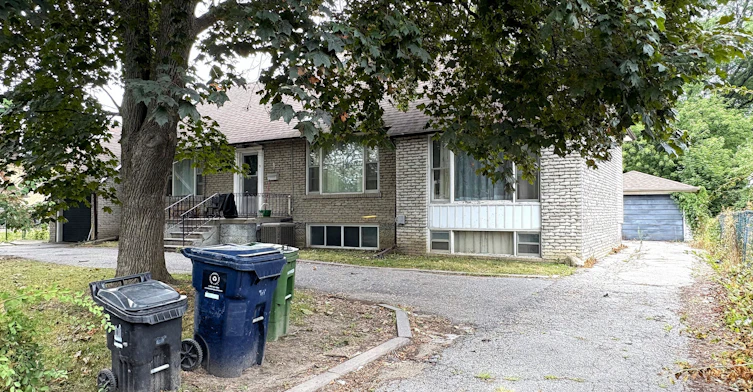 Basement-9 Lamont Avenue, Toronto, ON, M1S 1A8 - 2