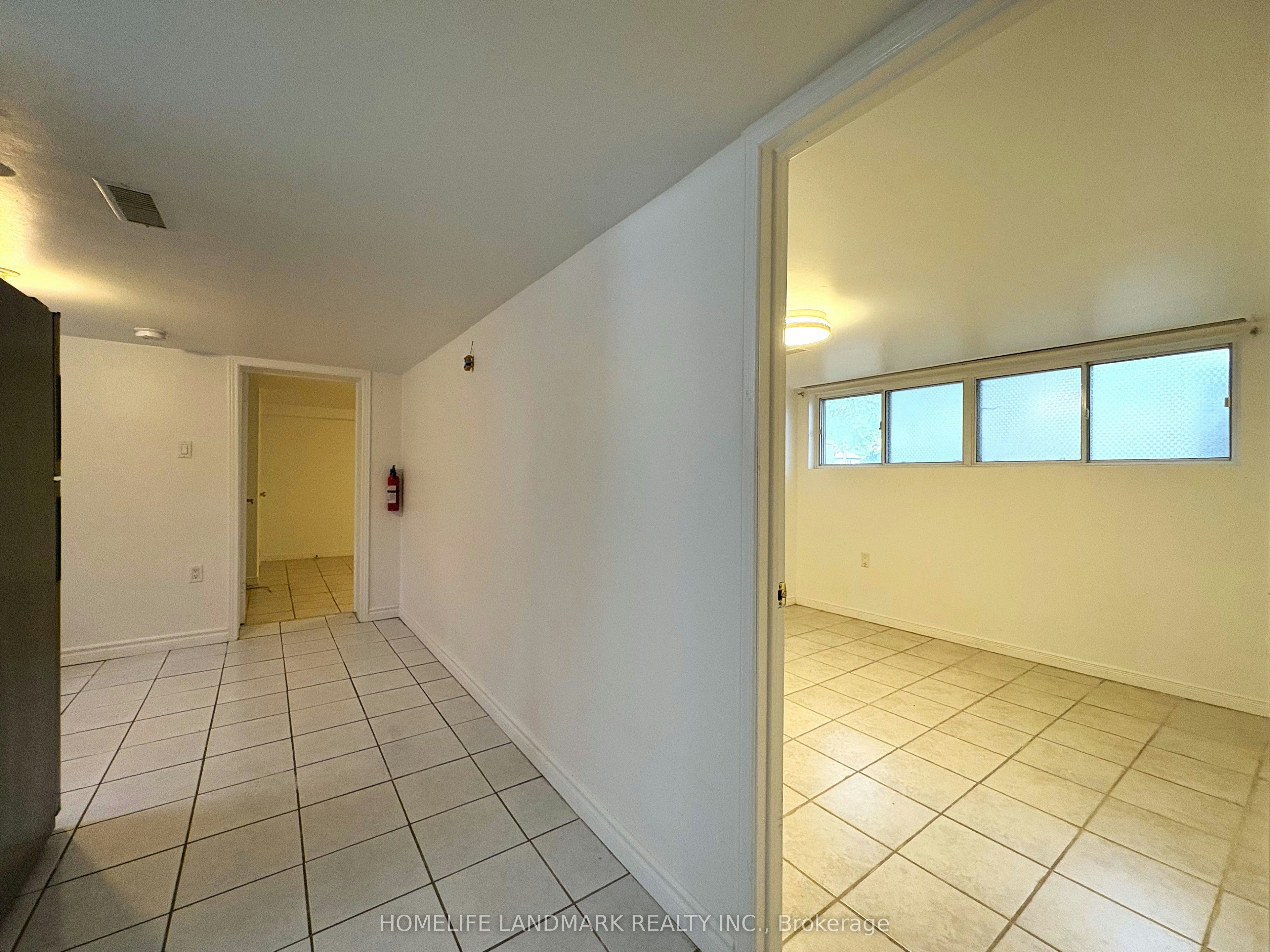 Basement-9 Lamont Avenue, Toronto, ON, M1S 1A8 - 4