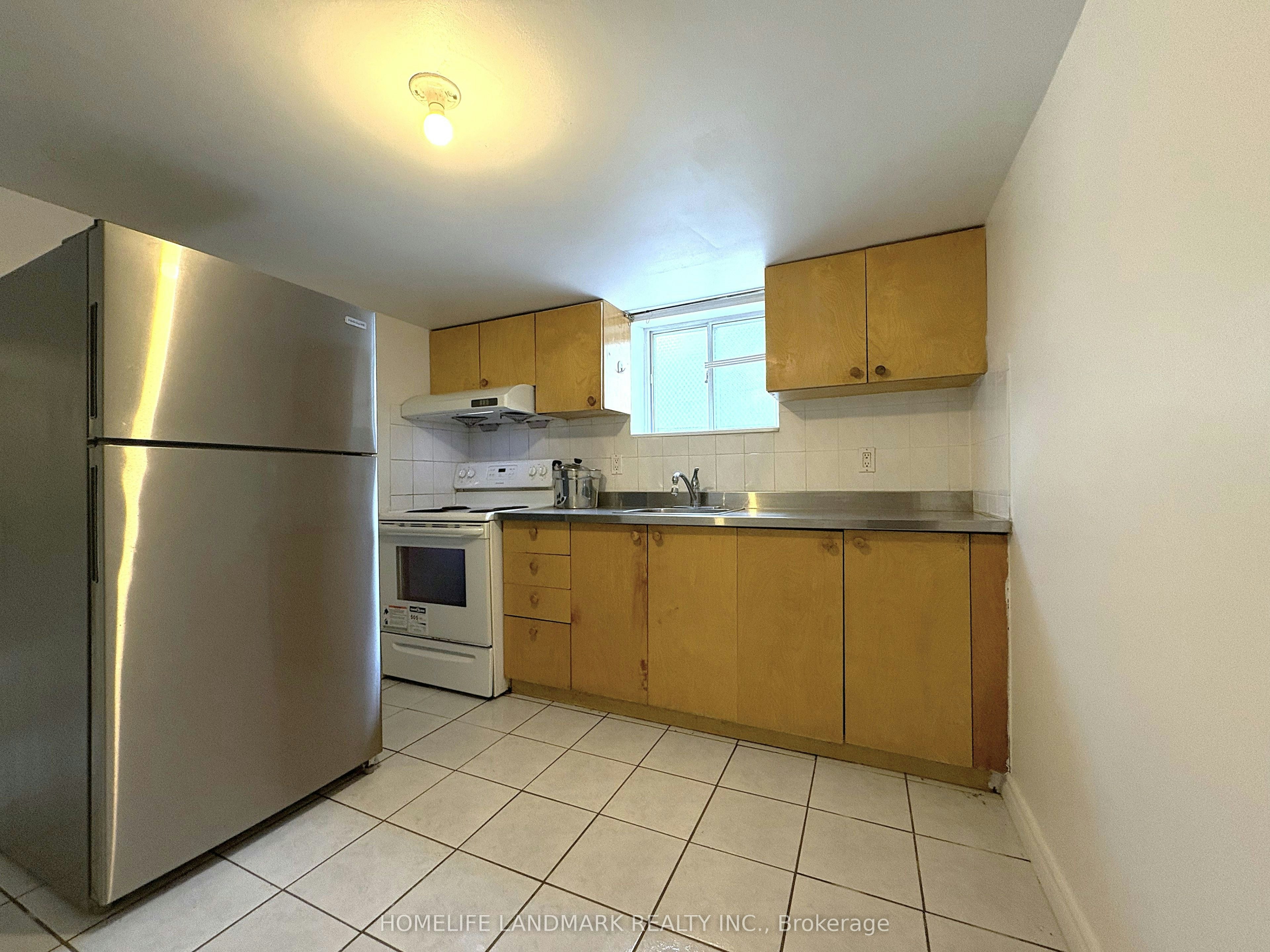 Basement-9 Lamont Avenue, Toronto, ON, M1S 1A8 - 5