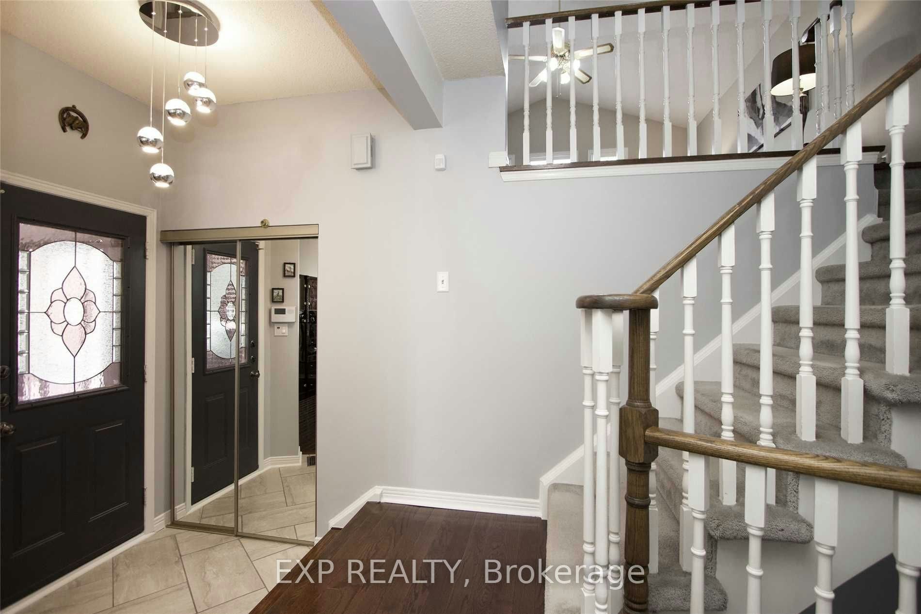 1009 Meadowridge Crescent, Pickering, ON, L1V 4Z3 - 3