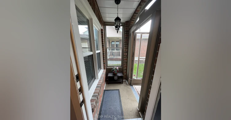 1009 Meadowridge Crescent, Pickering, ON, L1V 4Z3 - 2