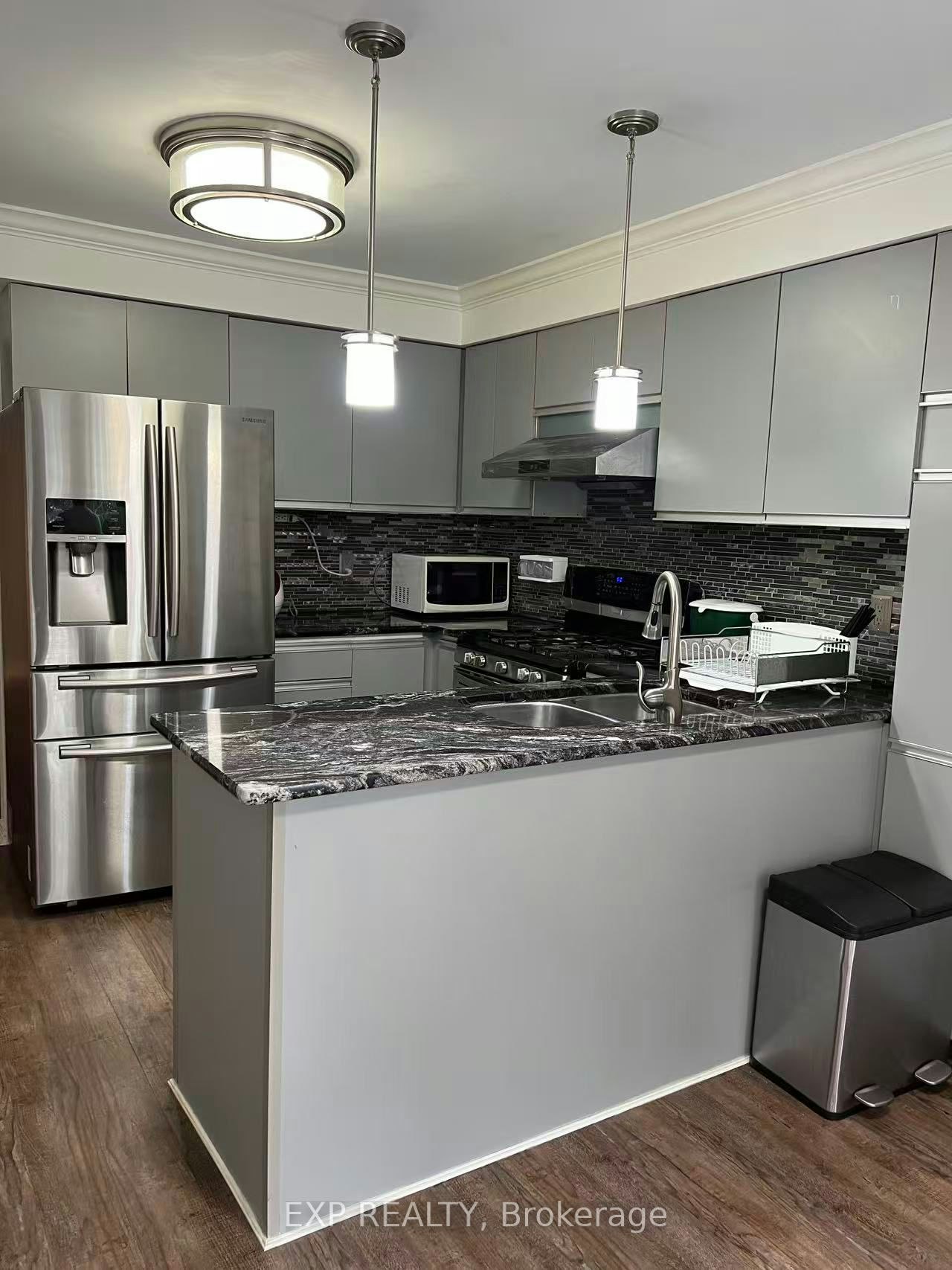 1009 Meadowridge Crescent, Pickering, ON, L1V 4Z3 - 4