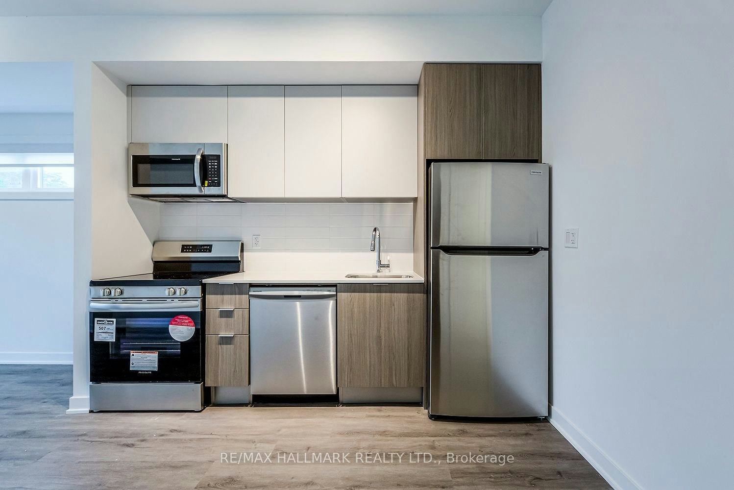 223-37 Danforth Road, Toronto, ON, M1L 0J6 - 9