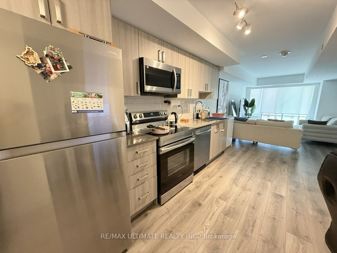 205-1435 Celebration Drive, Pickering, ON, L1W 0C4 - 3