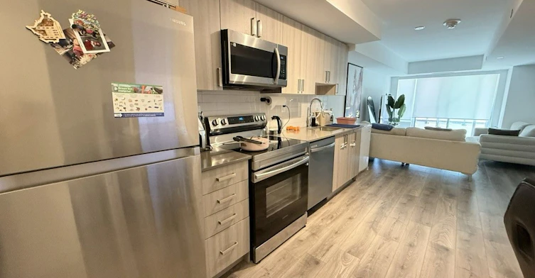 205-1435 Celebration Drive, Pickering, ON, L1W 0C4 - 3