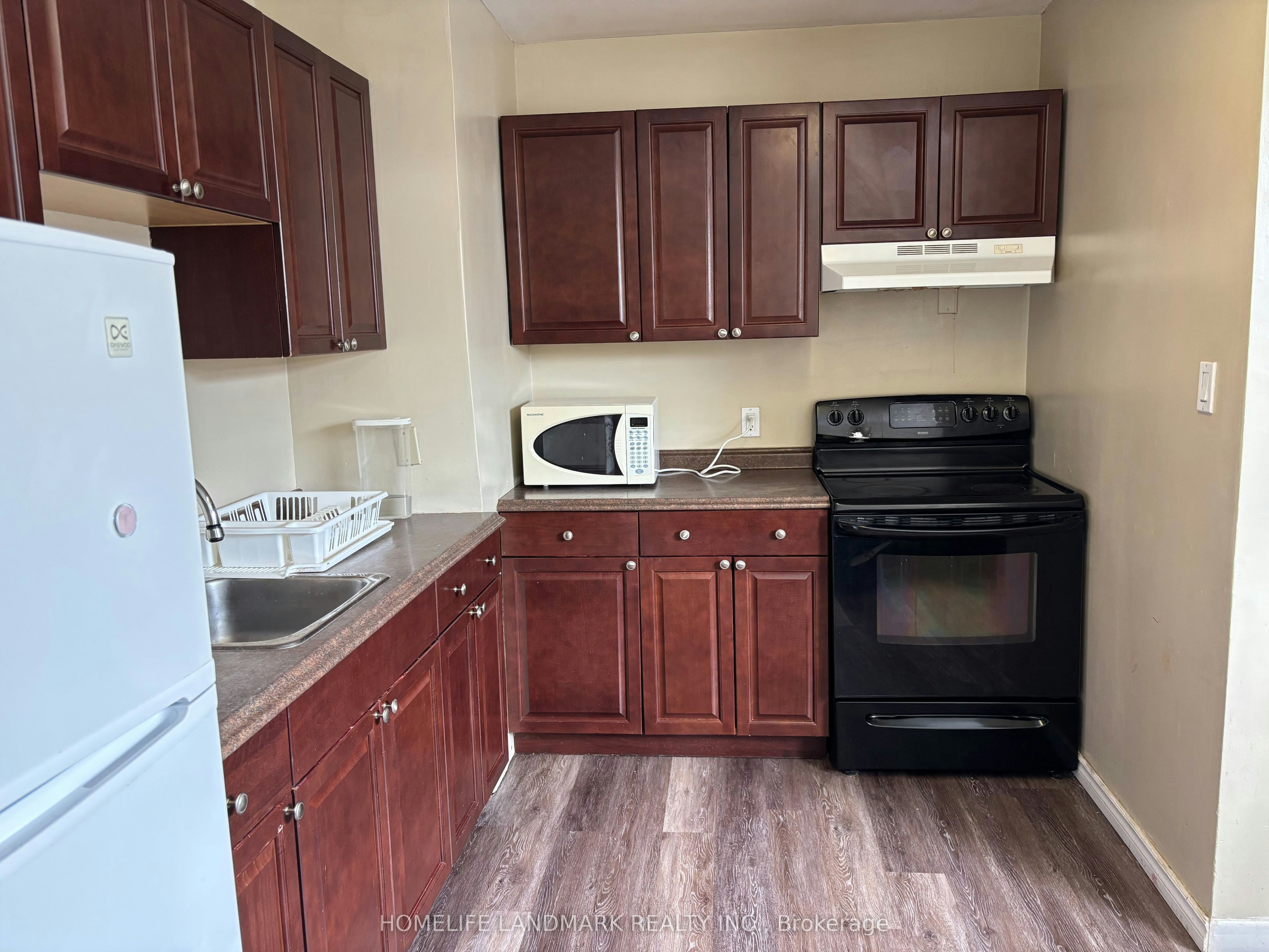 ( Main Floor )-145 Tulloch Drive, Ajax, ON, L1S 2S7 - 5