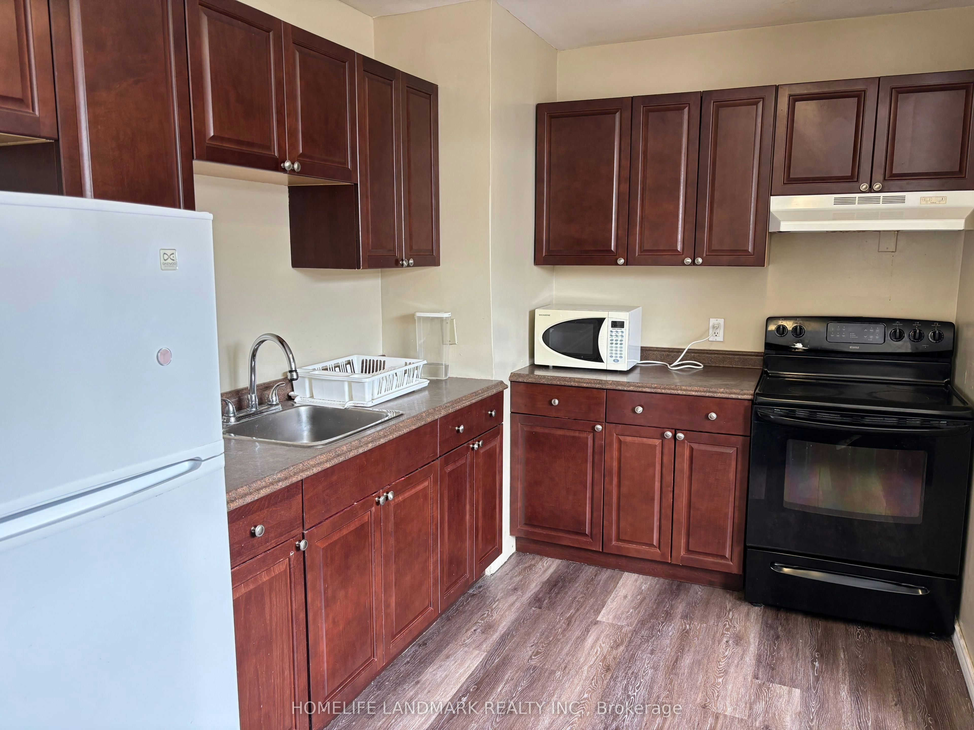 ( Main Floor )-145 Tulloch Drive, Ajax, ON, L1S 2S7 - 4