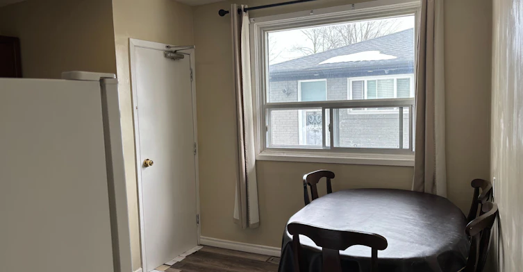 ( Main Floor )-145 Tulloch Drive, Ajax, ON, L1S 2S7 - 7
