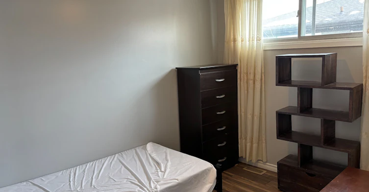 ( Main Floor )-145 Tulloch Drive, Ajax, ON, L1S 2S7 - 10