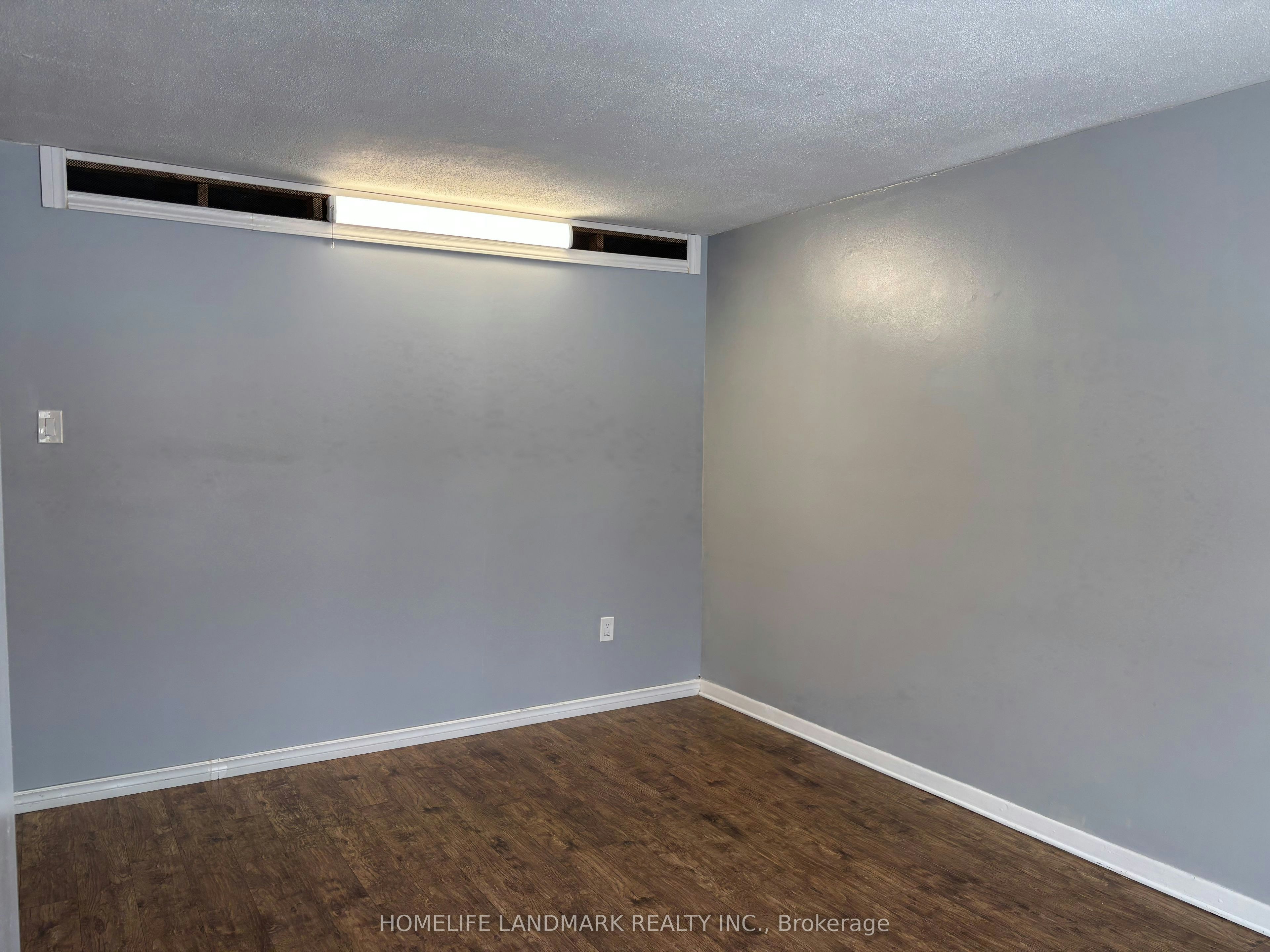 ( Main Floor )-145 Tulloch Drive, Ajax, ON, L1S 2S7 - 8