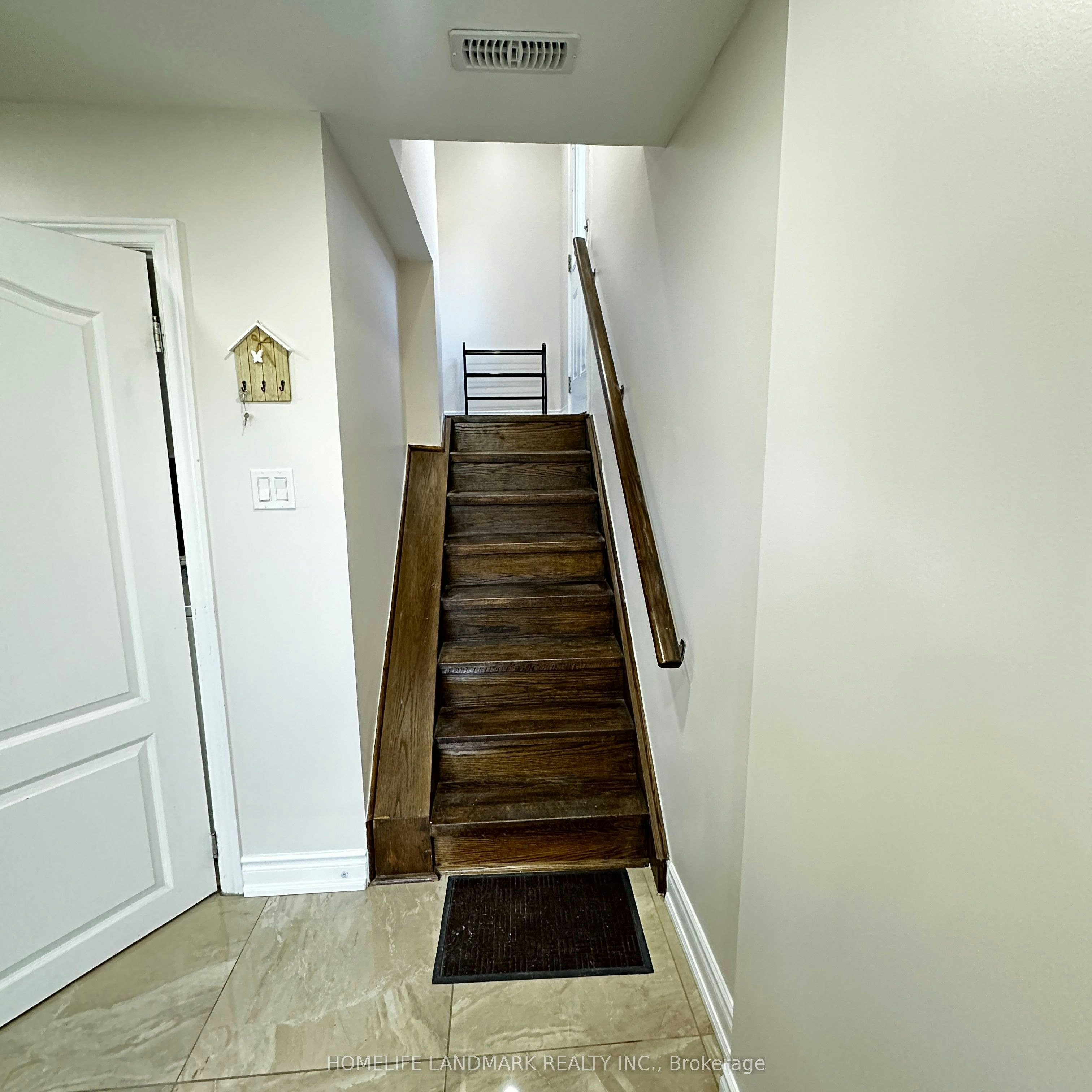 bsmt-38 Mendip Crescent, Toronto, ON, M1P 1Y4 - 2