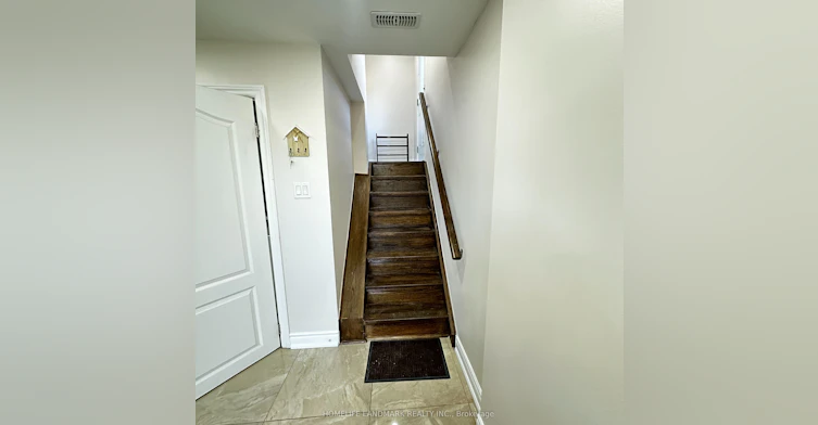 bsmt-38 Mendip Crescent, Toronto, ON, M1P 1Y4 - 2
