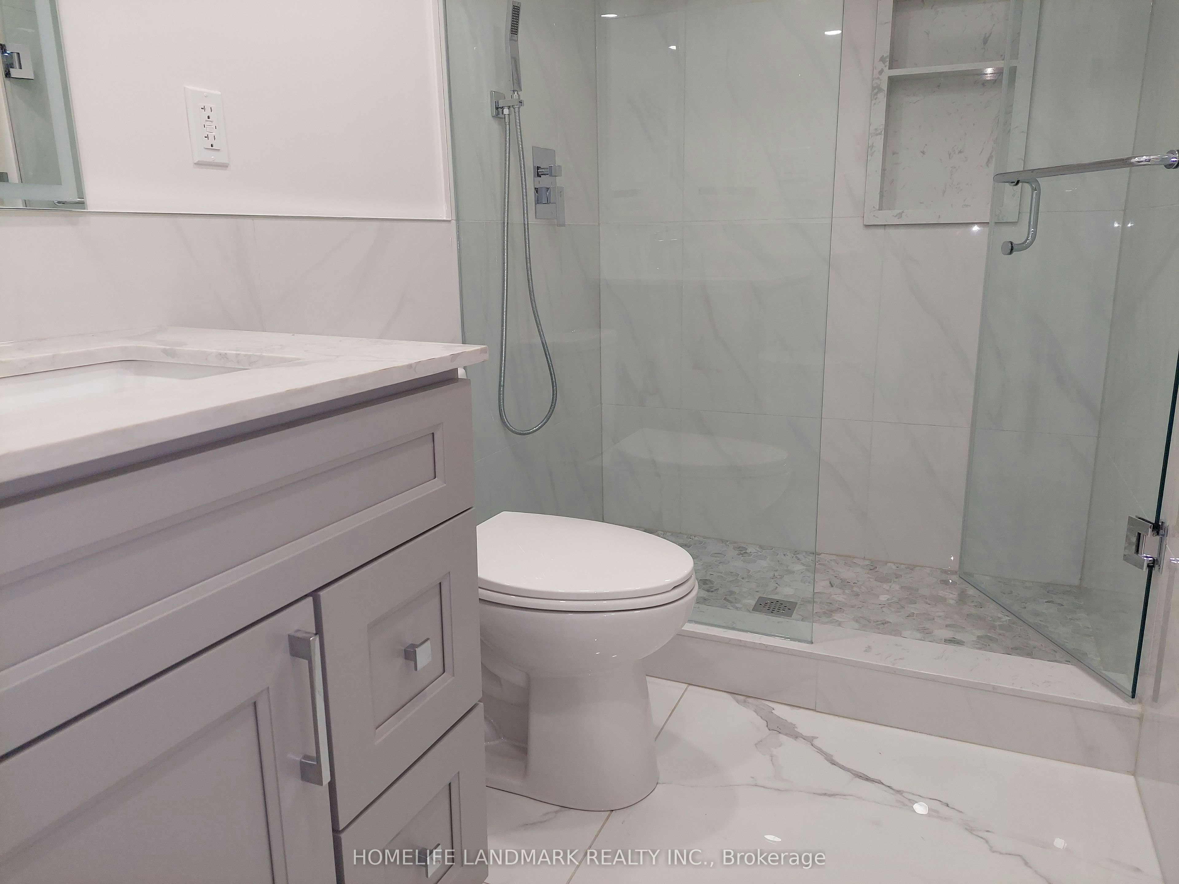 bsmt-38 Mendip Crescent, Toronto, ON, M1P 1Y4 - 8