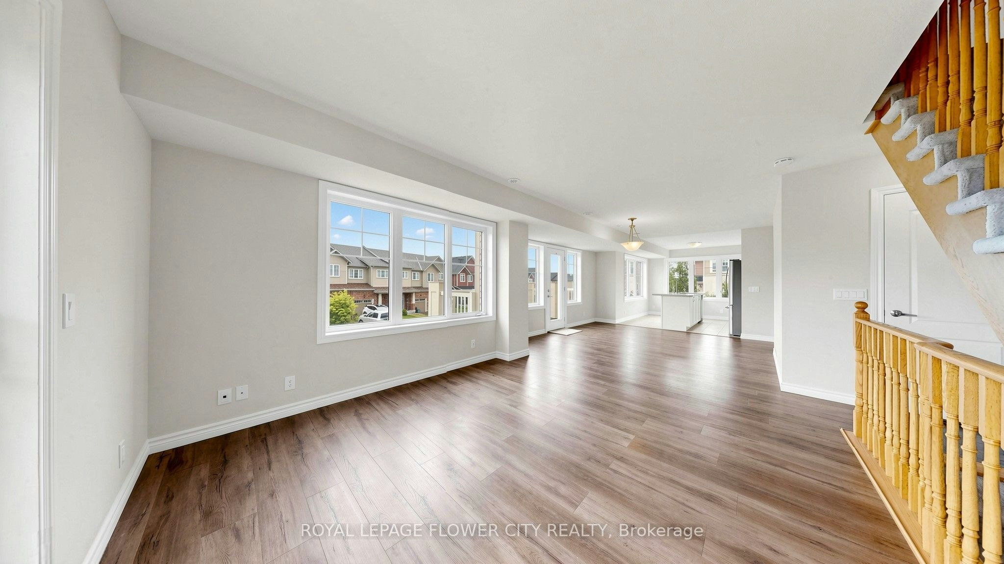 2-2500 Hill Rise Court, Oshawa, ON, L1L 0M6 - 8
