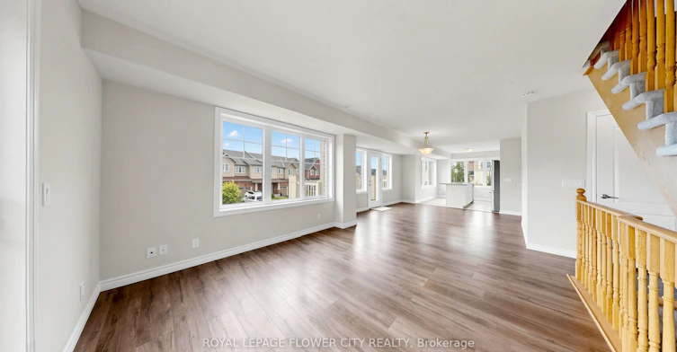 2-2500 Hill Rise Court, Oshawa, ON, L1L 0M6 - 8