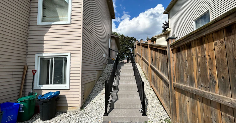 844 Crowells Street, Oshawa, ON, L1K 1X3 - 3