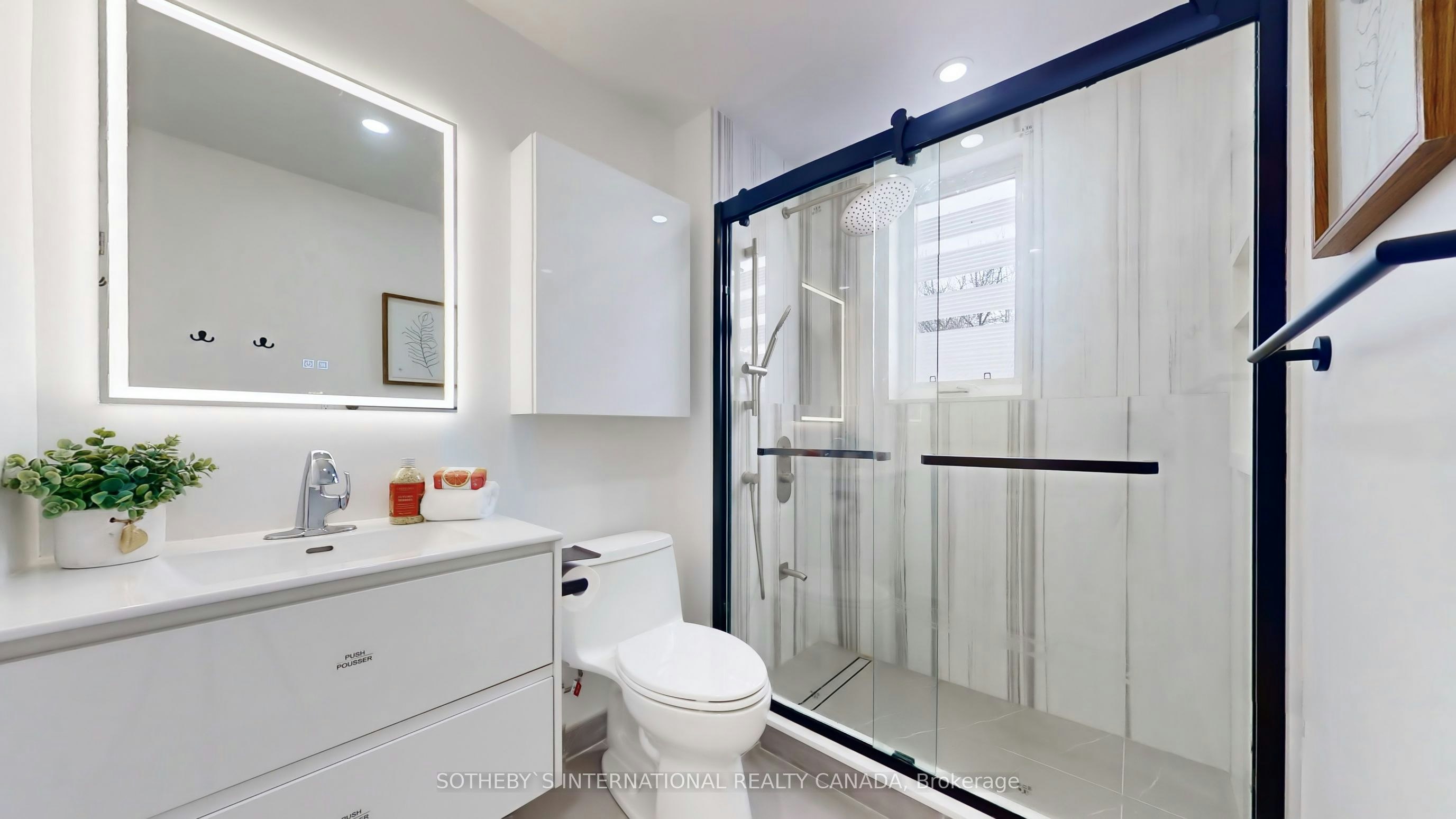 1271 Gerrard Street E, Toronto, ON, M4L 1Y5 - 18