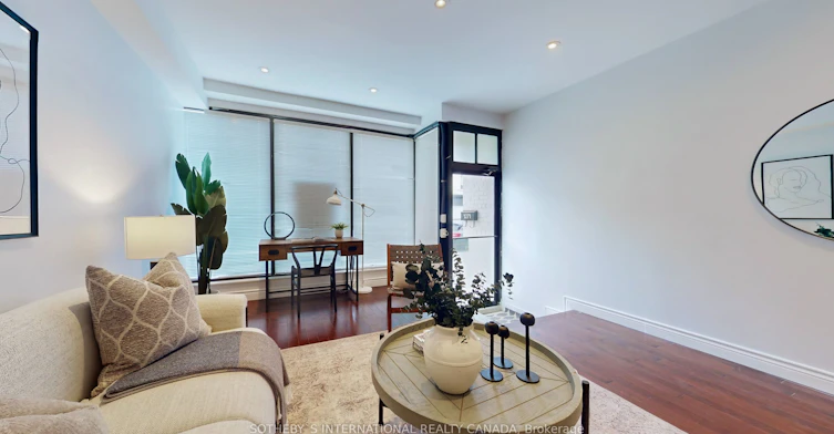 1271 Gerrard Street E, Toronto, ON, M4L 1Y5 - 9