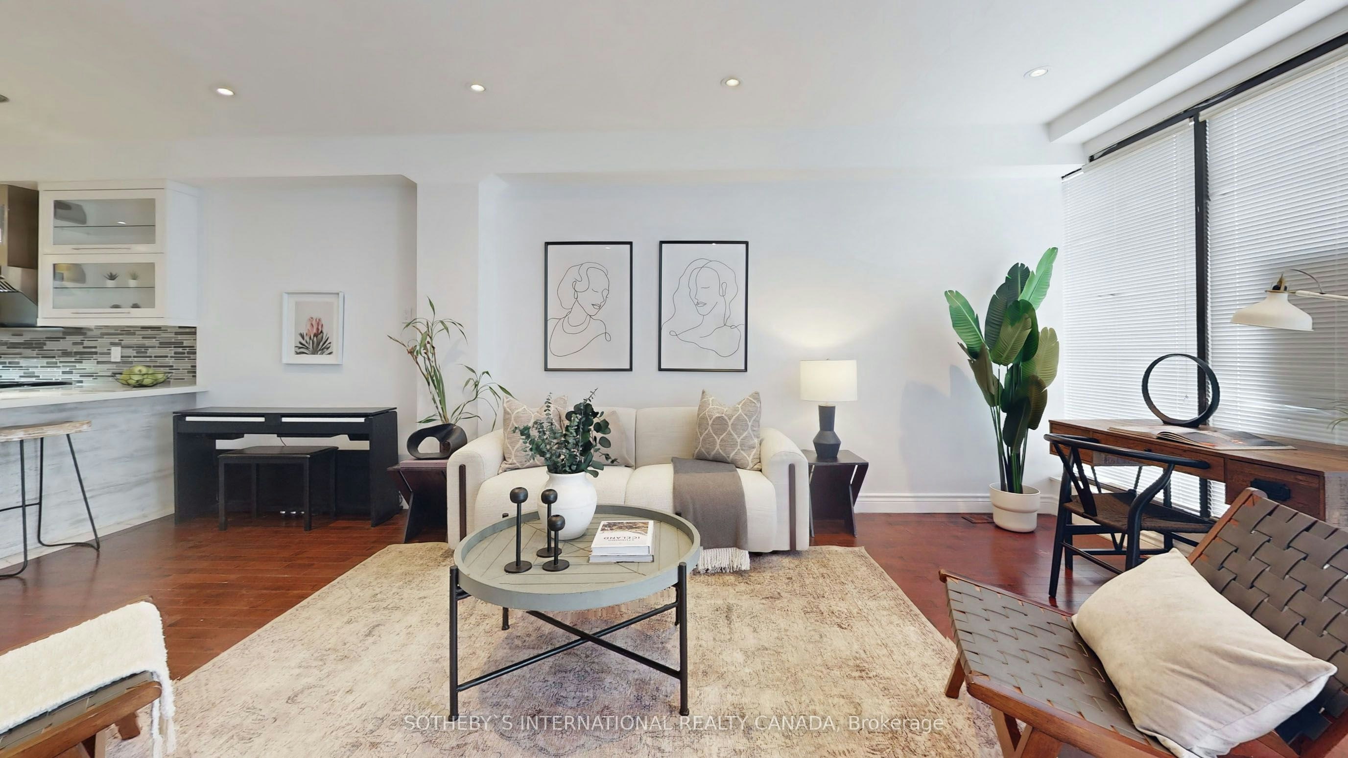 1271 Gerrard Street E, Toronto, ON, M4L 1Y5 - 11