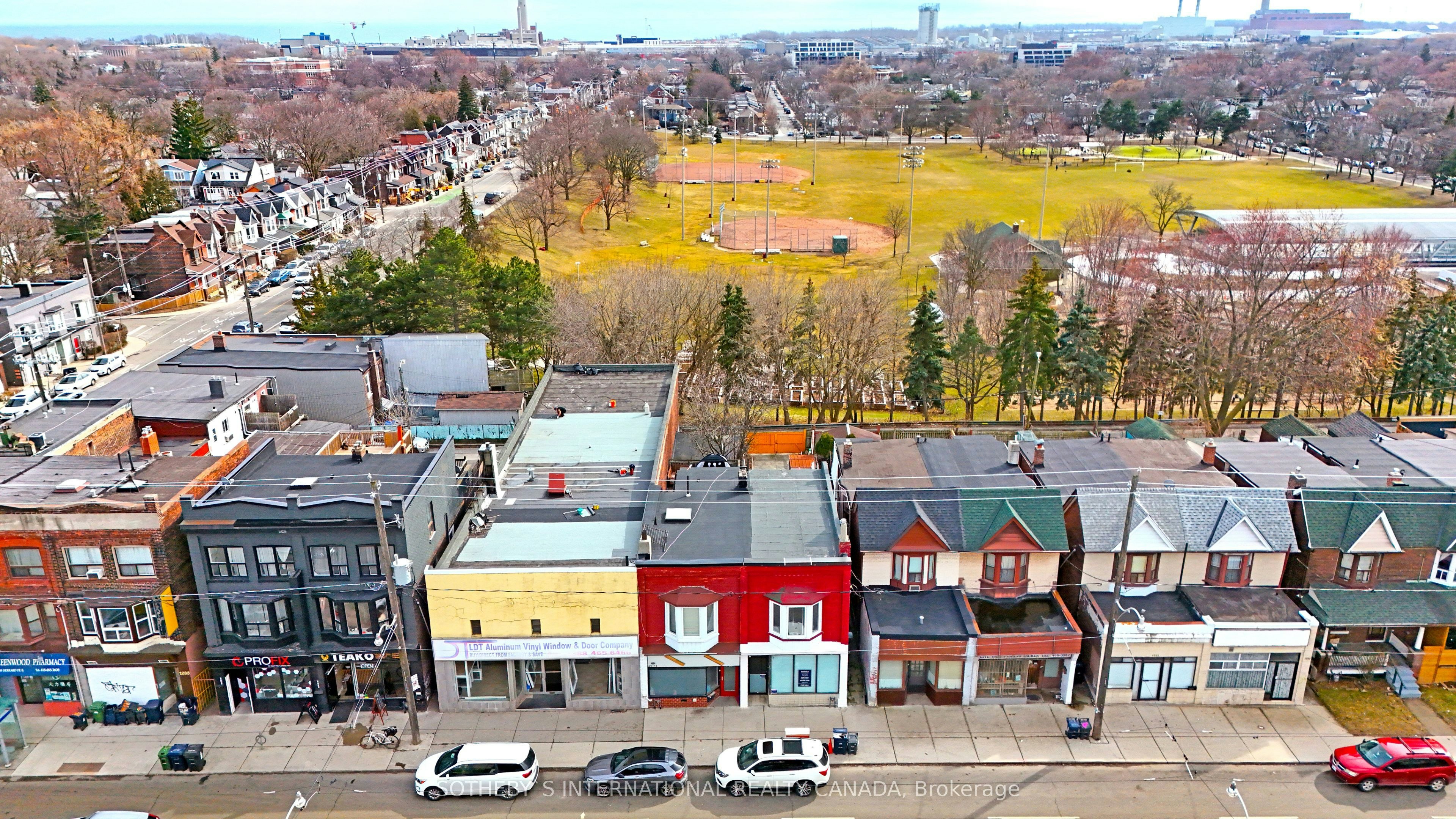 1271 Gerrard Street E, Toronto, ON, M4L 1Y5 - 25