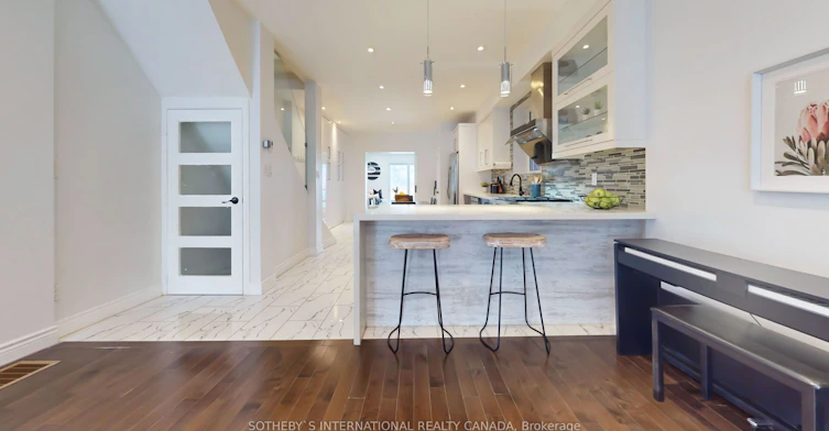 1271 Gerrard Street E, Toronto, ON, M4L 1Y5 - 5