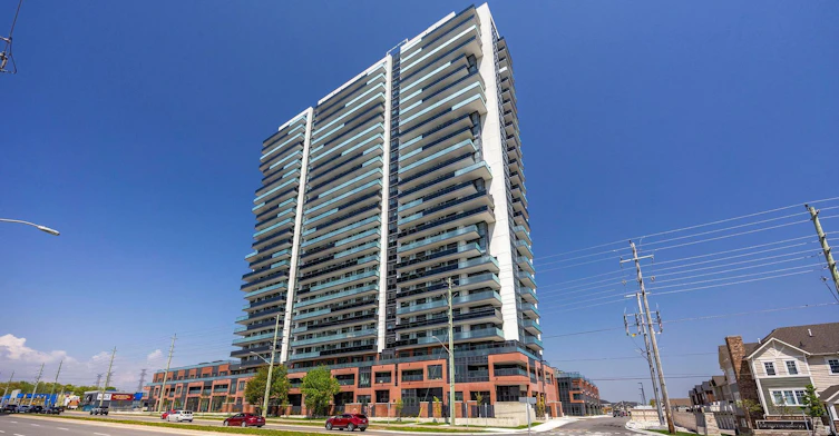 1131-2545 Simcoe Street N, Oshawa, ON, L1L 0W3 - 2