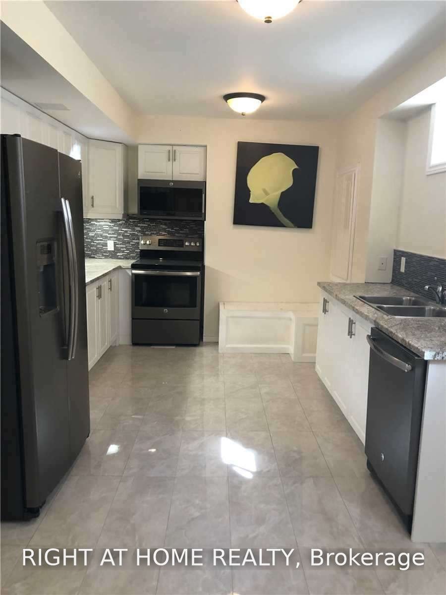 Lower-91 Stockell Crescent, Ajax, ON, L1T 0M4 - 3