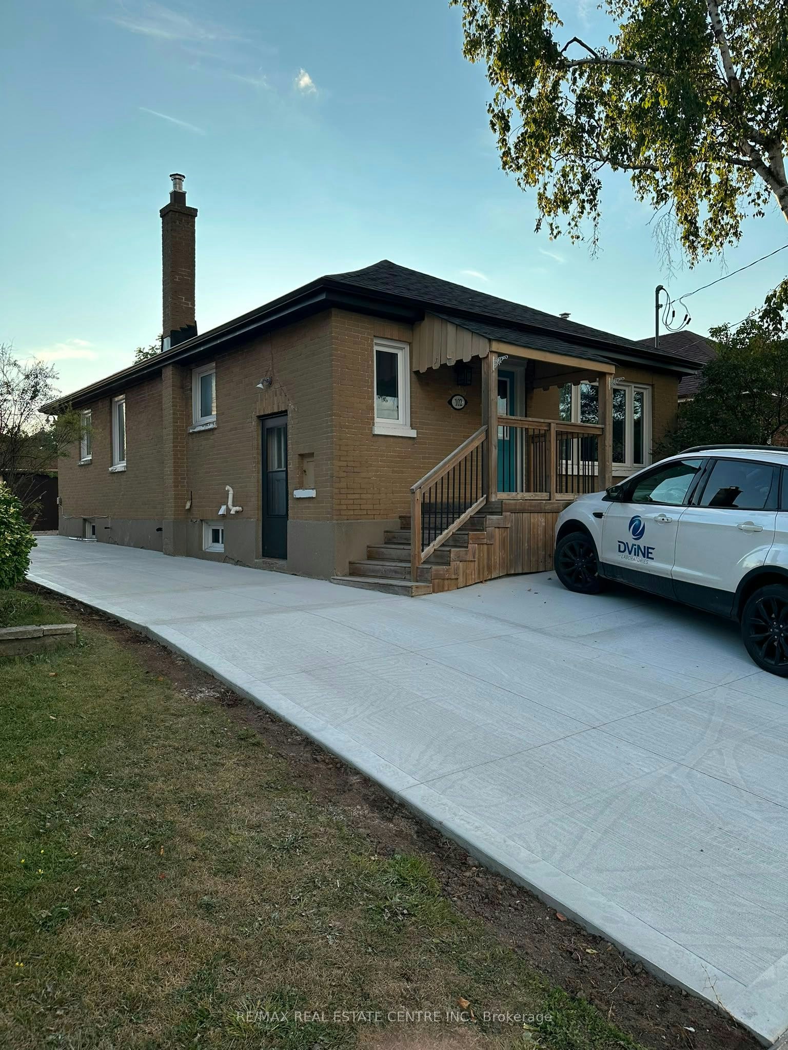 UPPER LEVEL-102 Wilson Road S, Oshawa, ON, L1H 6B7 - 3