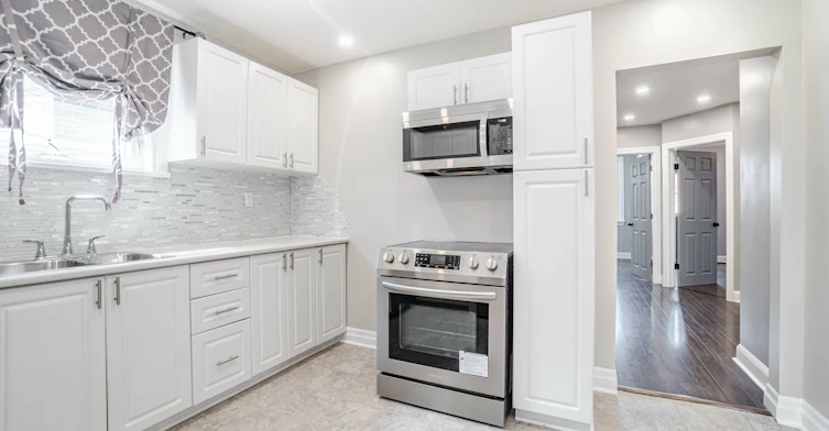 UPPER LEVEL-102 Wilson Road S, Oshawa, ON, L1H 6B7 - 13