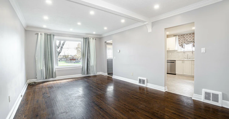 UPPER LEVEL-102 Wilson Road S, Oshawa, ON, L1H 6B7 - 10