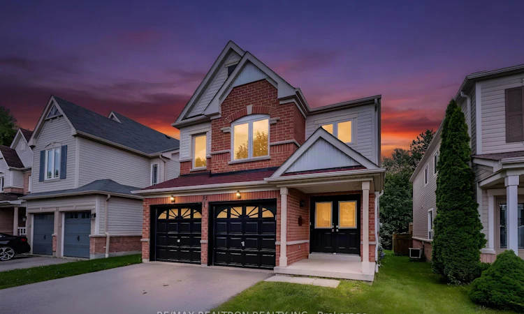82 Beachgrove Crescent