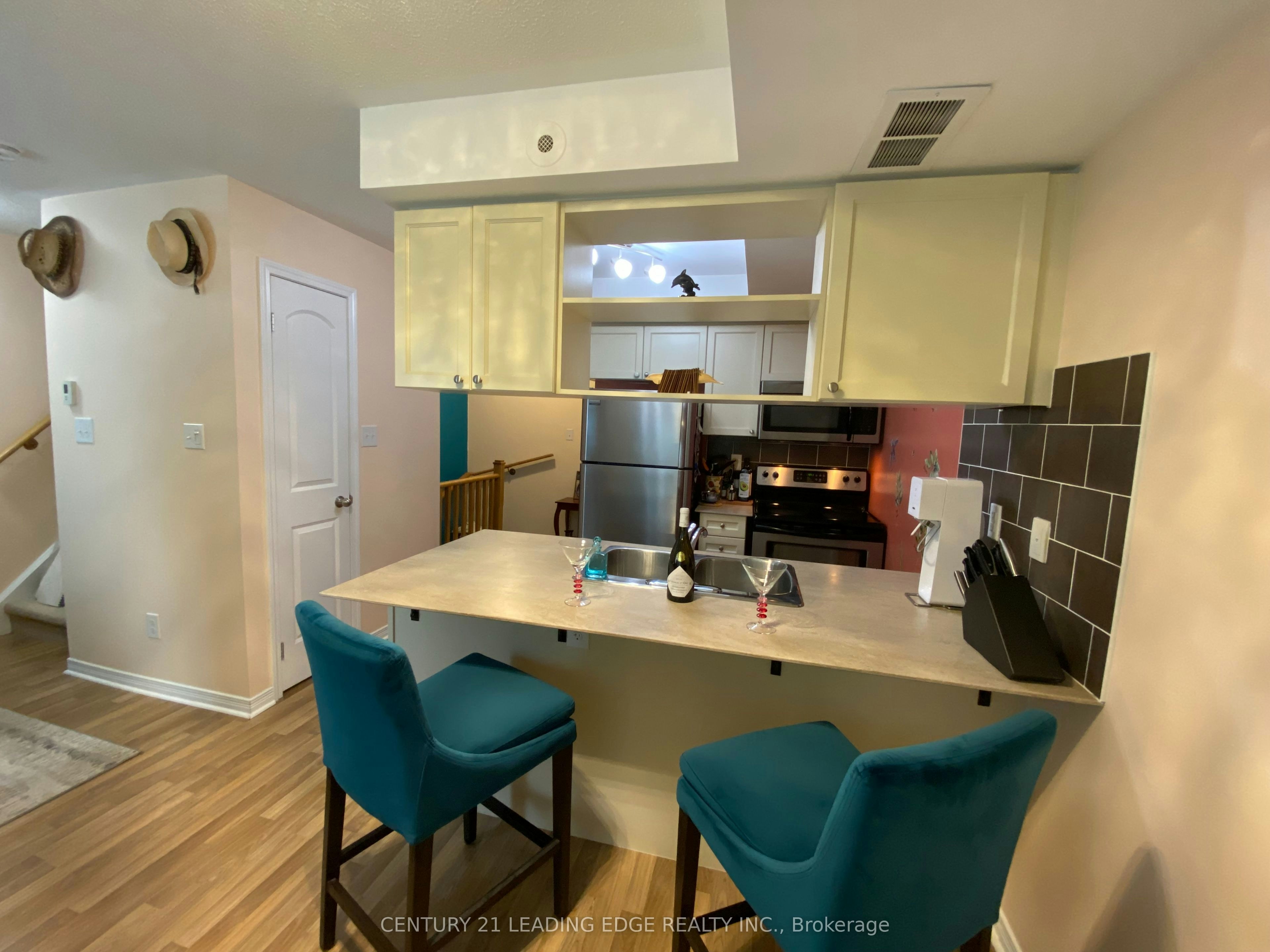 5-76 Munro Street, Toronto, ON, M4M 2S9 - 4
