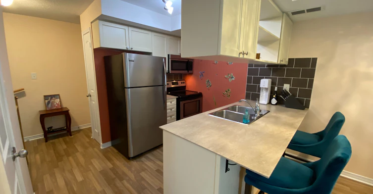 5-76 Munro Street, Toronto, ON, M4M 2S9 - 2