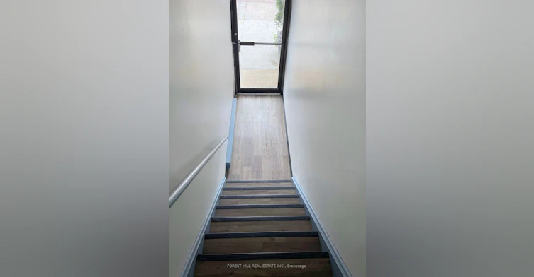 B-422 Danforth Avenue, Toronto, ON, M4K 1P3 - 10